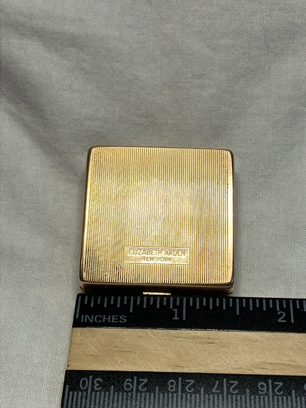 Vintage Elizabeth Arden Rouge Blush Compact